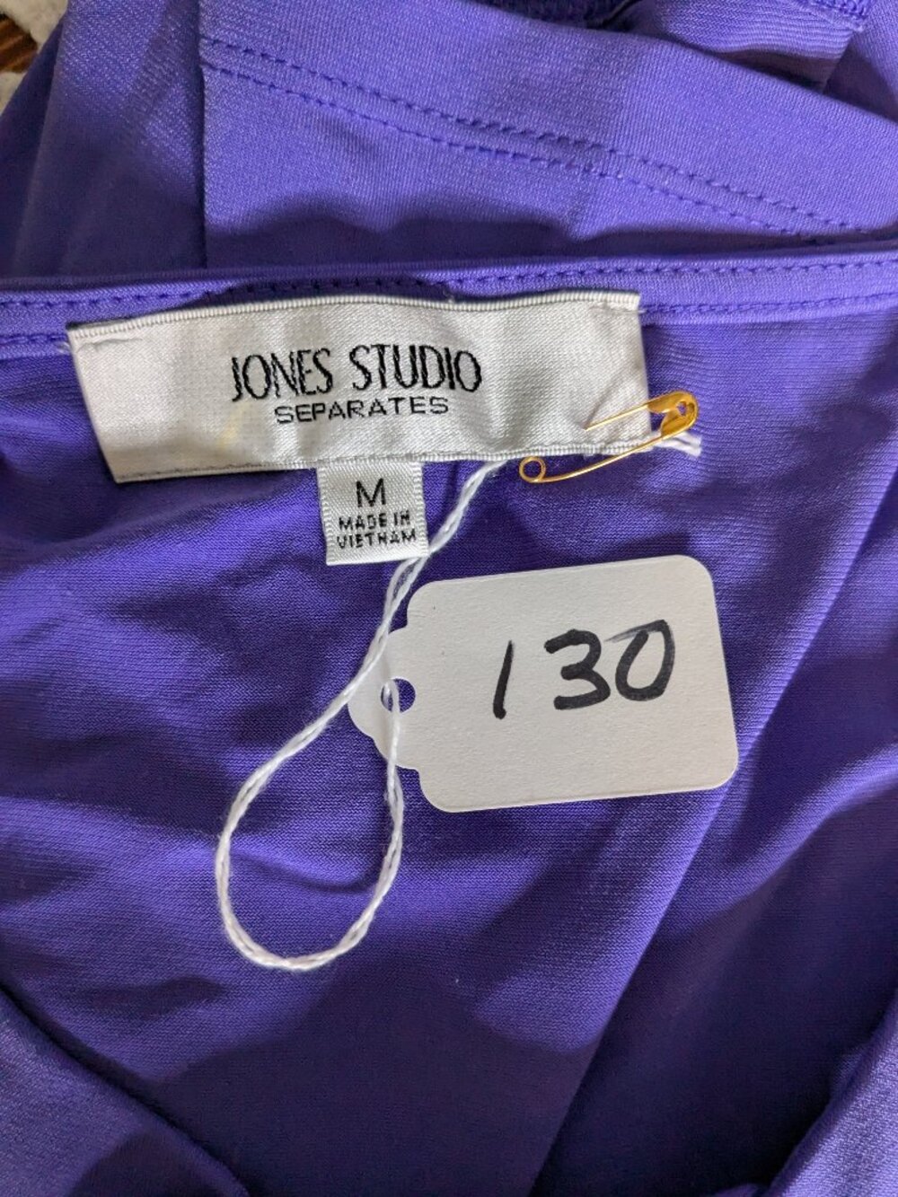 Jones Studio Separates Purple Sleeveless Keyhole Tie Neck Blouse Top M - Picture 3 of 4